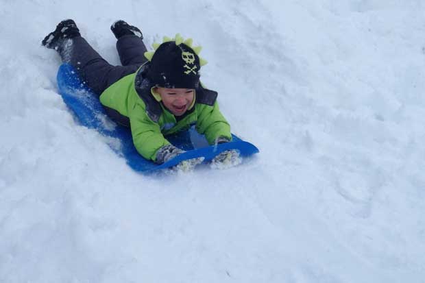 Winter Sports for Beginners: Essential Tips for a Safe and Fun Experience